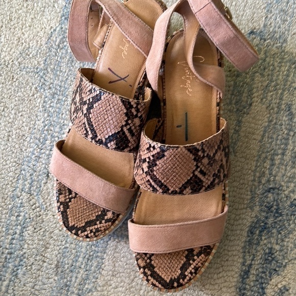 Crown Vintage Raffia espadrille leather ankle strap platform sandals siz… - Picture 7 of 9